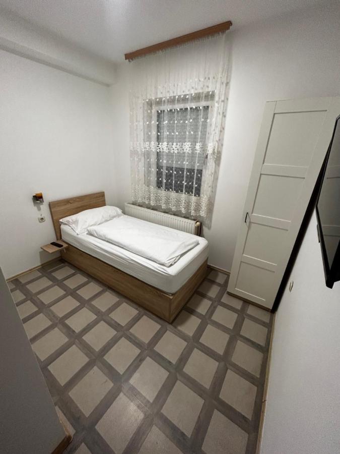 Sobe Zimmer Frei Пожега Экстерьер фото