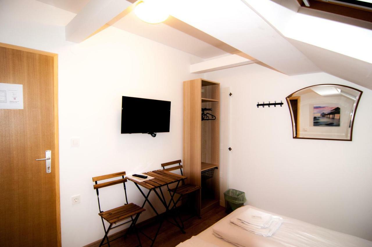 Sobe Zimmer Frei Пожега Экстерьер фото